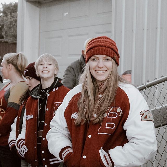 And just like that, she is 17! 😭 I’m not sure where all the time went, but  sure thankful for the years we’ve had with this kid. Love you, Abbers!